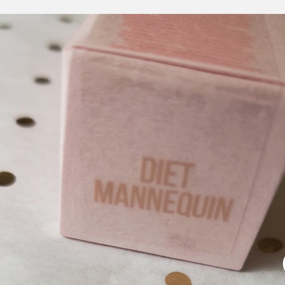 Jeffree Star Velvet Trap in Diet Mannequin 12 oz - Picture 5 of 5